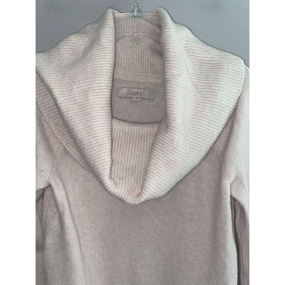 LOFT Sweater Womens Medium Pink Wool Blend Knit Cowl Neck Button Detail Cuff - Picture 5 of 15